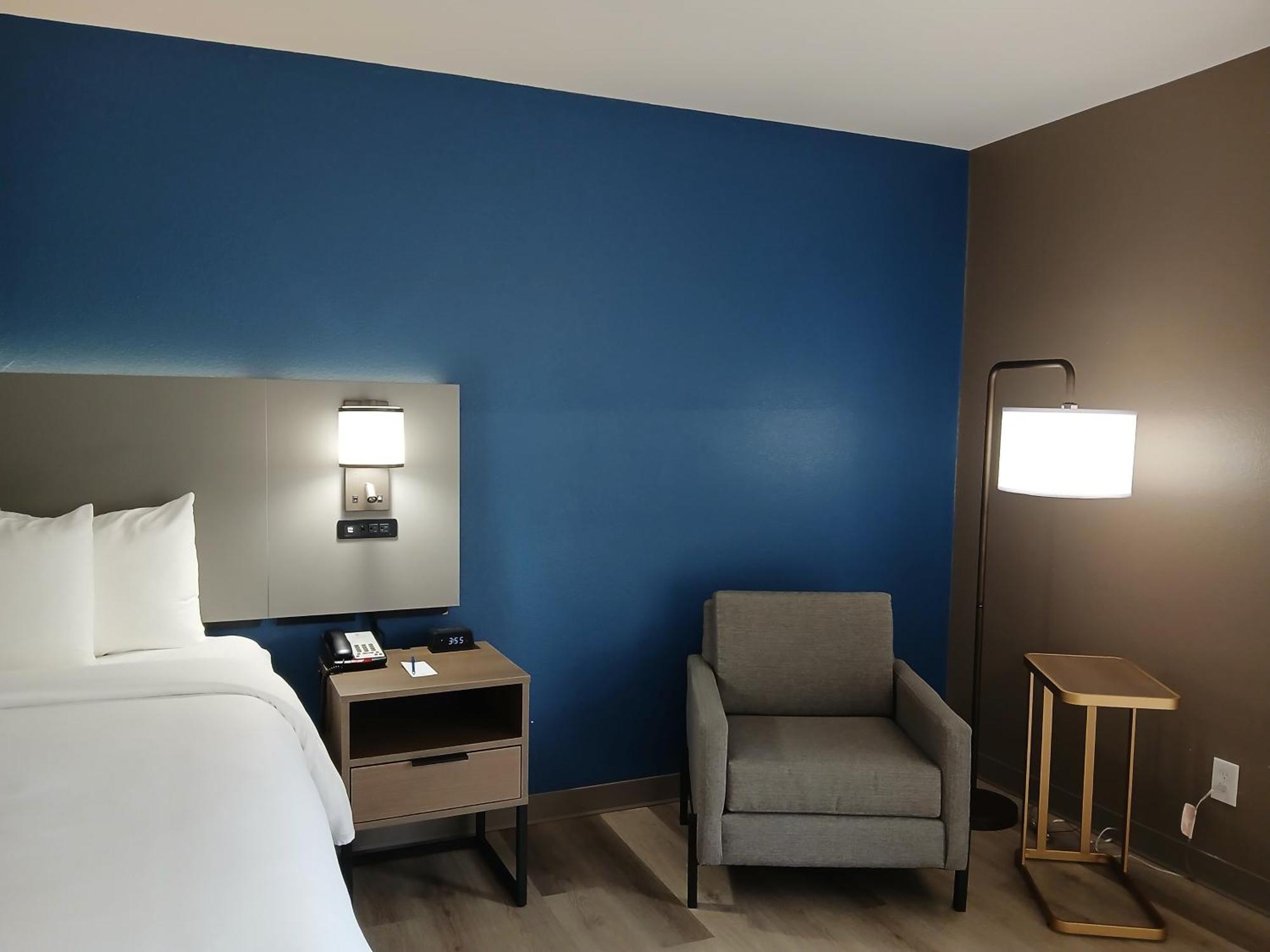 Comfort Inn Near Downtown & Blue Ridge Pkwy Маріон Екстер'єр фото